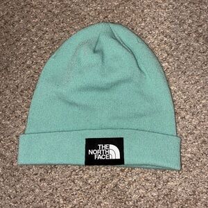 The north face beanie in wasabi color